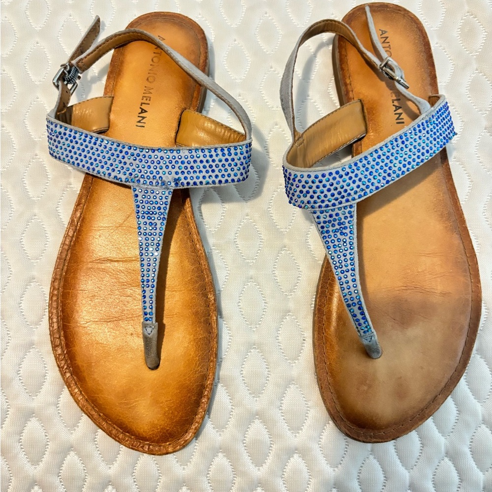 Women’s sandals